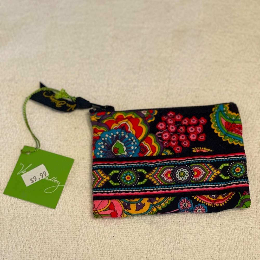 VERA BRADLEY zipper pouch. NWT